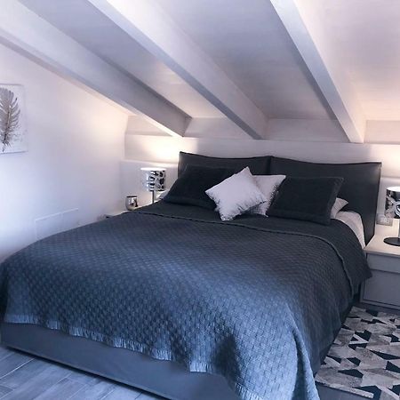 Paradise Luxury apartments Sirmione Extérieur photo
