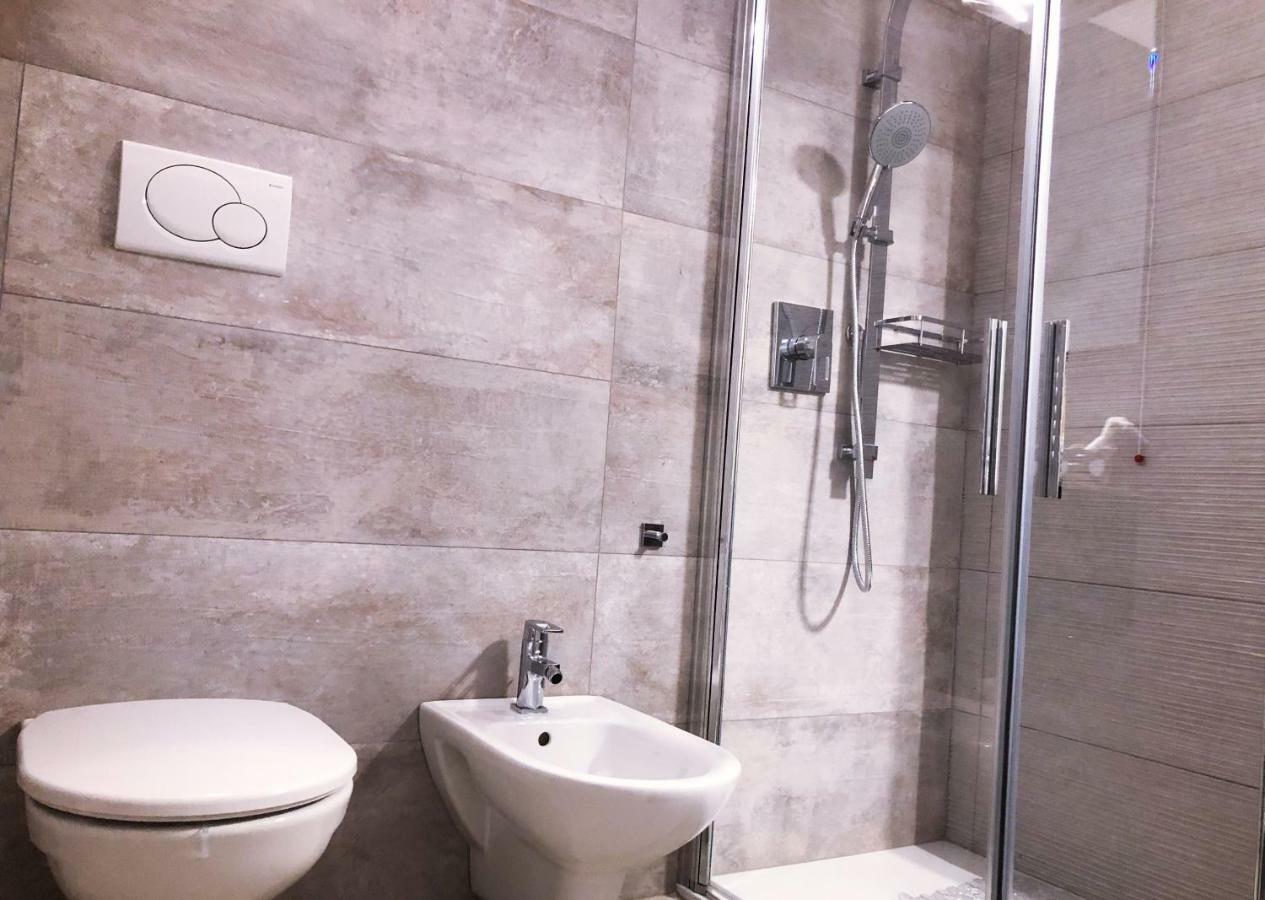 Paradise Luxury apartments Sirmione Extérieur photo