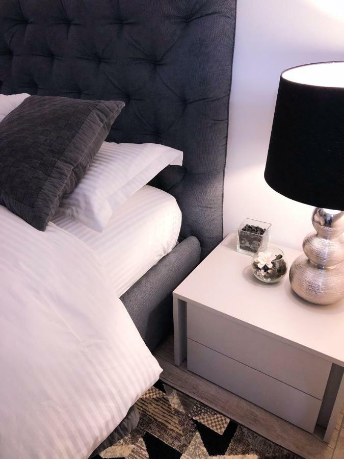 Paradise Luxury apartments Sirmione Extérieur photo