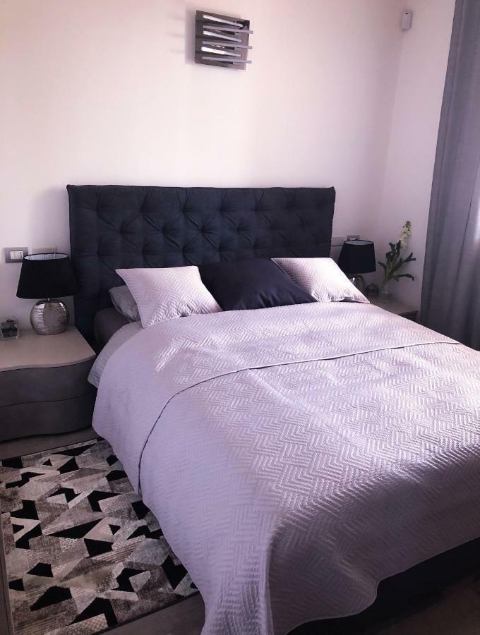 Paradise Luxury apartments Sirmione Extérieur photo